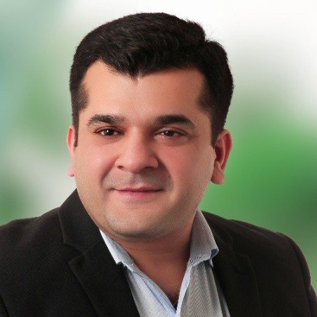 The Invisible Conductor